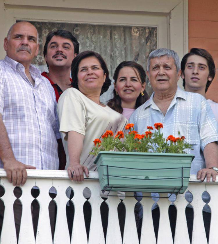 Geniş Aile